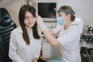 Read more about the article Diagnosa dan Pengobatan Tinitus